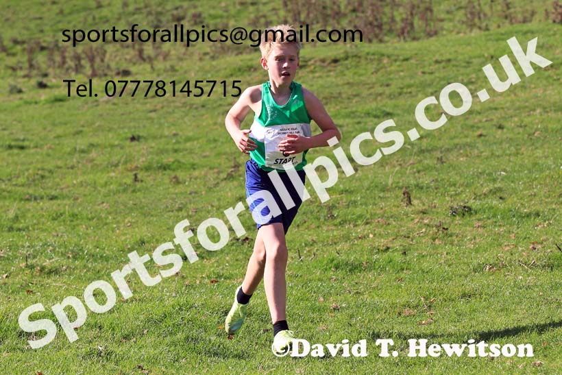 Boys under-13s, 2022 NECAA Cross Country Relays, Thornley Hall Farm, Peterlee, County Durham, October 15th. Photo: David T. Hewitson/Sports for All Pics